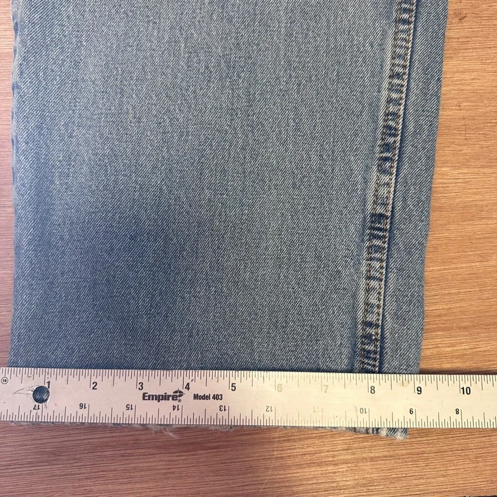 Levis 550 Relaxed Fit Tapered Leg Light Wash Denim Jeans Mens 42X29 Distressed